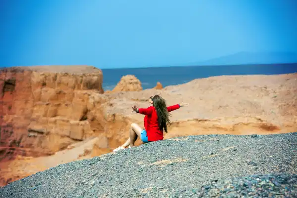 Хермен Цав на автомобилях в экспедиции с Три Вершины