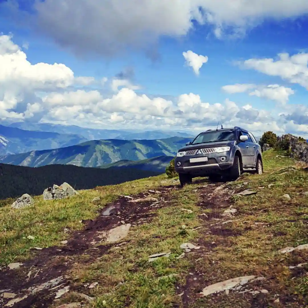 На вершине перевала Ачик