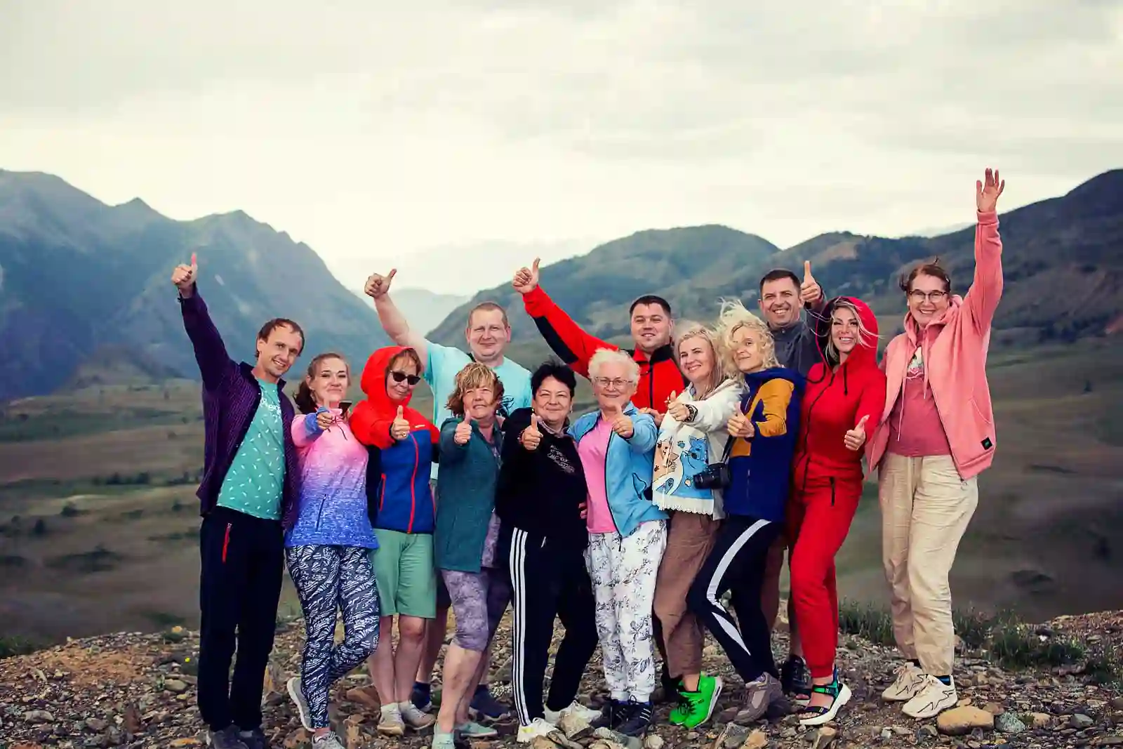 Групповые туры с компанием Три Вершины по горам Алтая