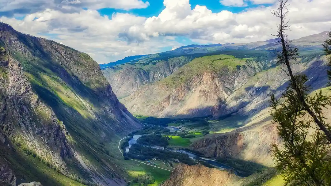 Вид на долину Чулышман