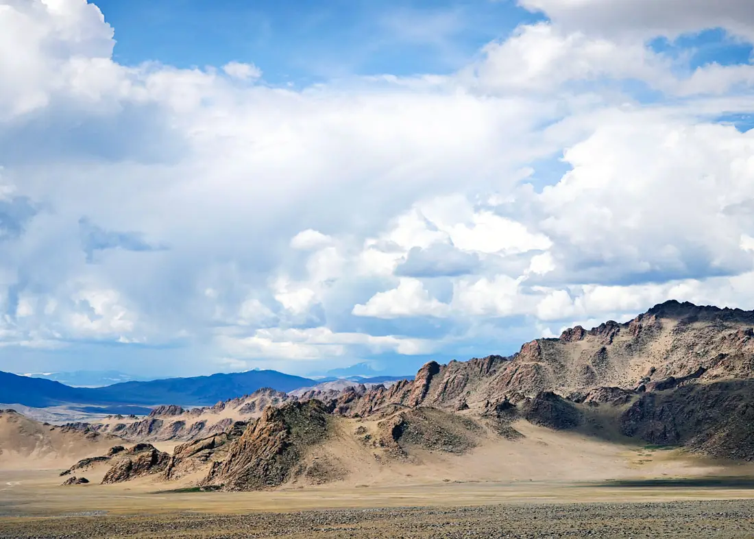 Горы Монголии