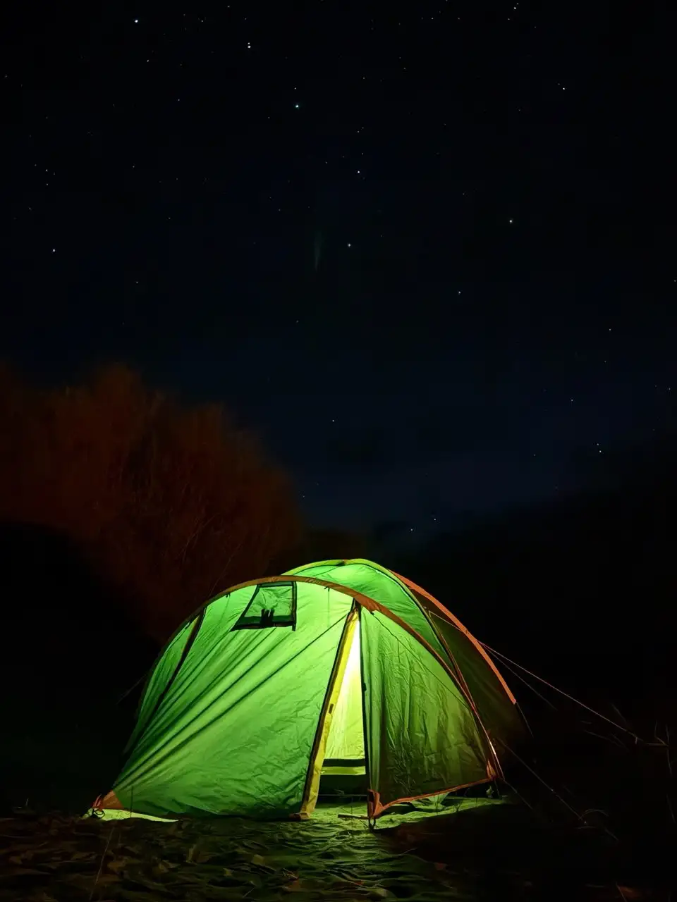 Ночь в палатках на озере в Монголии