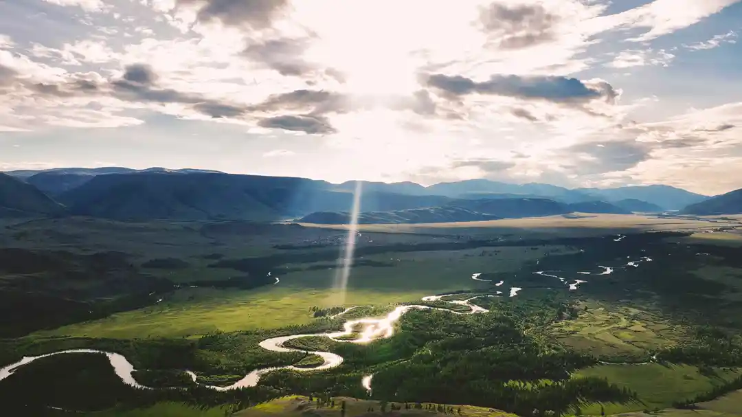 Меандры реки Чуя