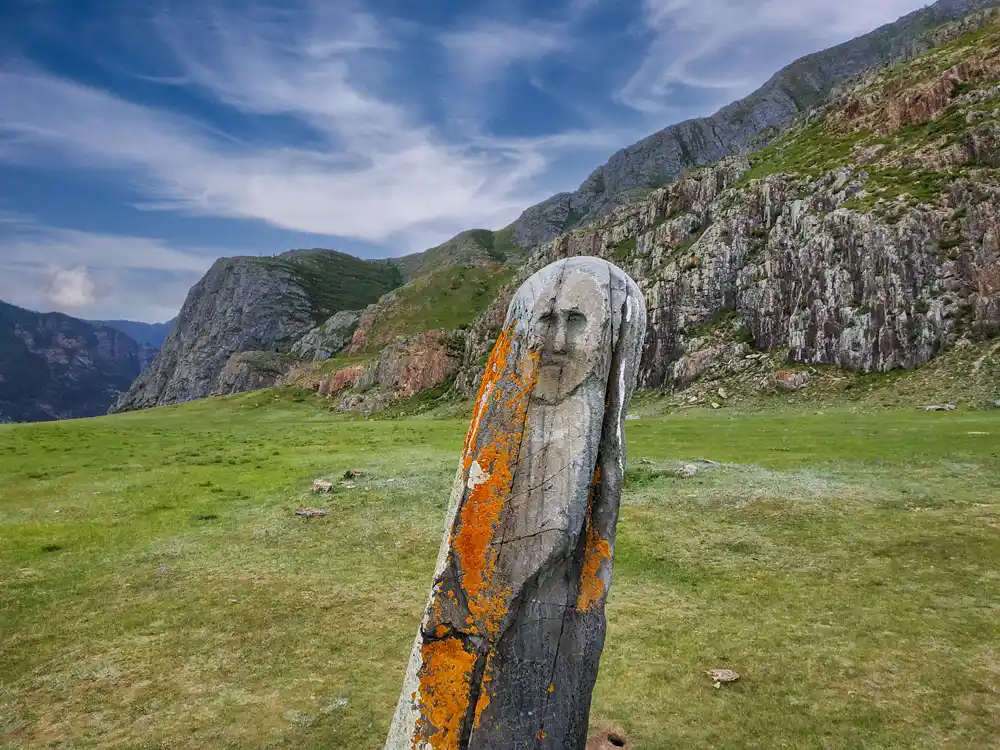 Каменный воин